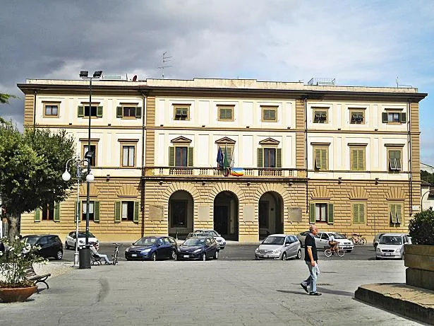 Il palazzo comunale di Sesto Fiorentino, nel centro storico della città toscana