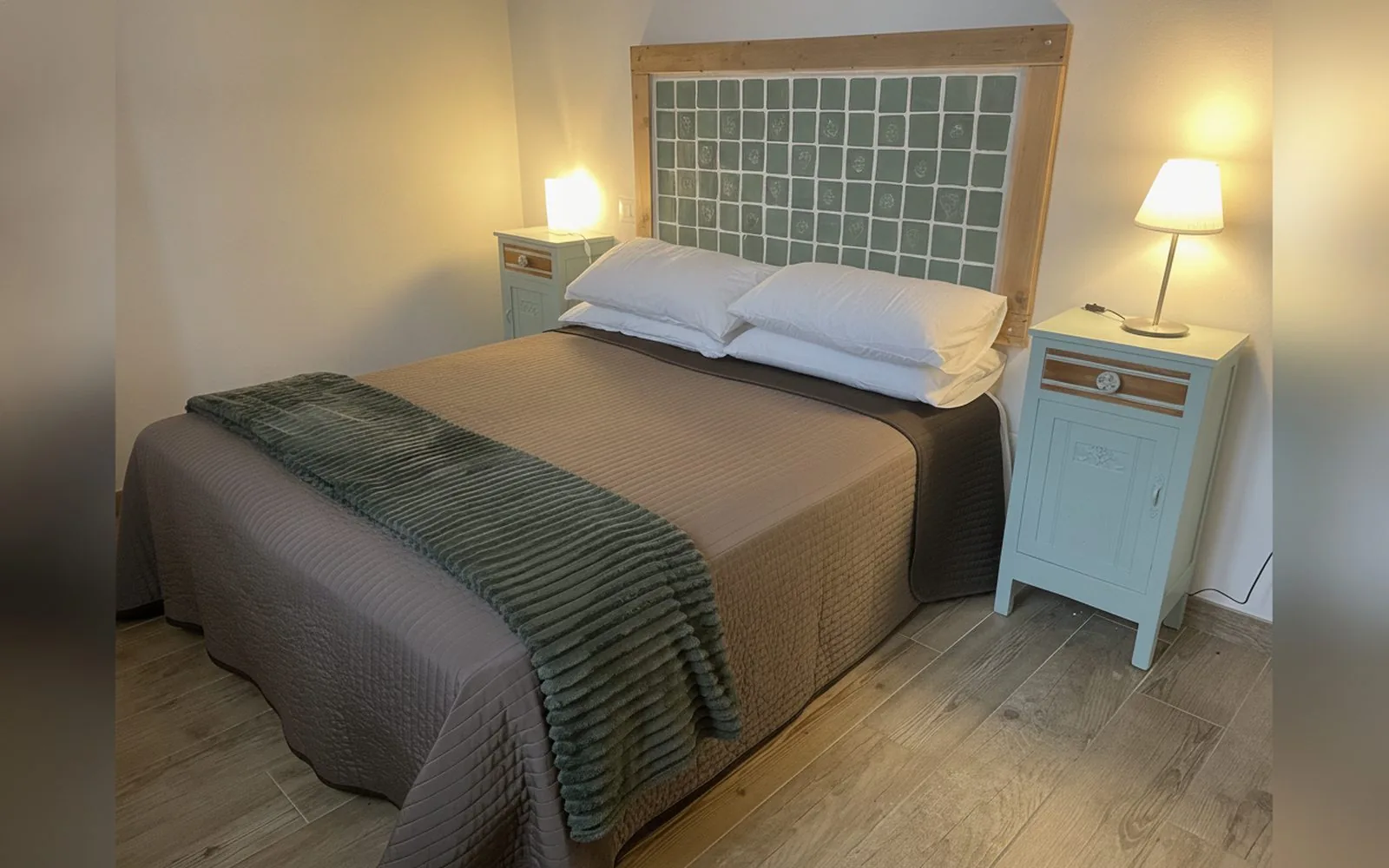 Camera Casa di Gera · Bilocale rustico a Sesto Fiorentino, Monte Morello,  (foto 1)